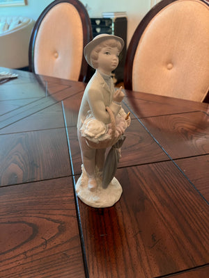Lladro Figurine 4726 'Little Gardener'