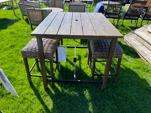 Bar Table + 4 Wicker Stools