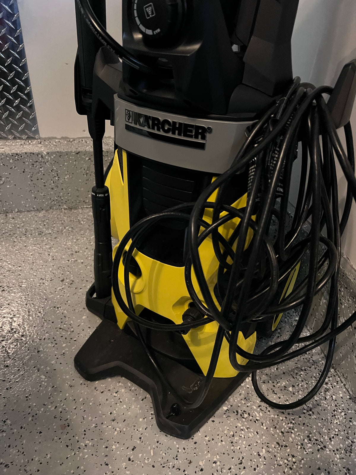 Kärcher K5 Premium Pressure Washer 2000 PSI - Electric (*retail $439)