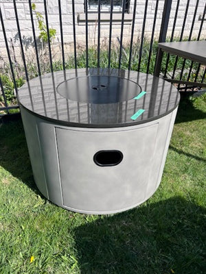'Gluckstein Elements' Benson Propane Gas Fire Pit, with Granite Top (*retail price $800)