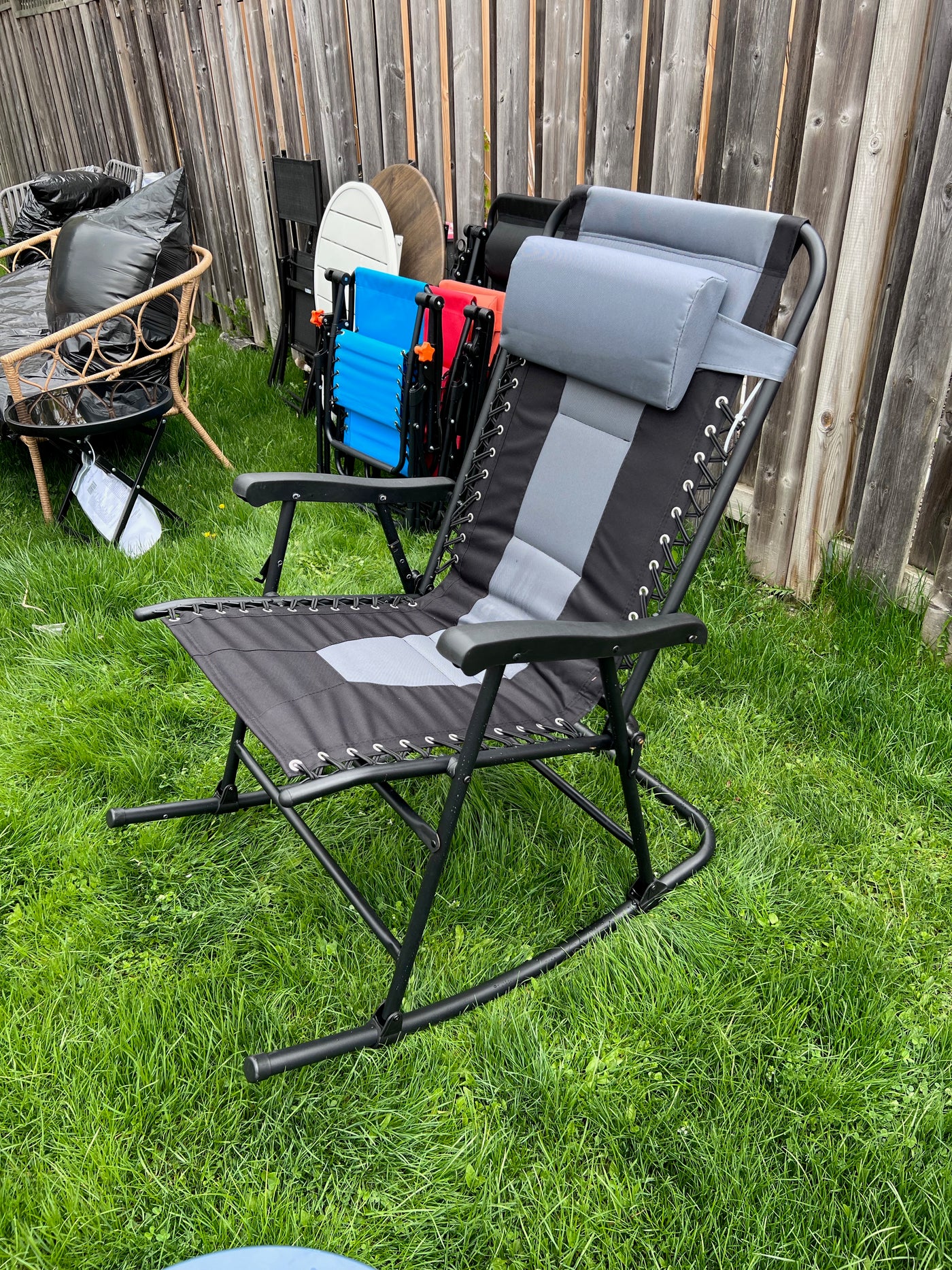 Sling Stack Rocker Foldable Padded Sling Rocker – Sell My Stuff Canada - Canada's Content ...