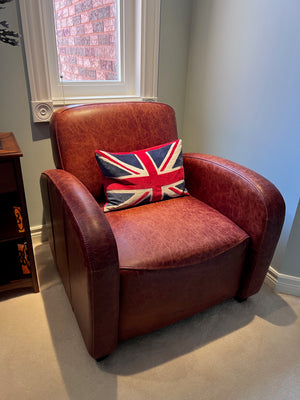 2 Brown Leather Club Chairs from 'Kuka Home'