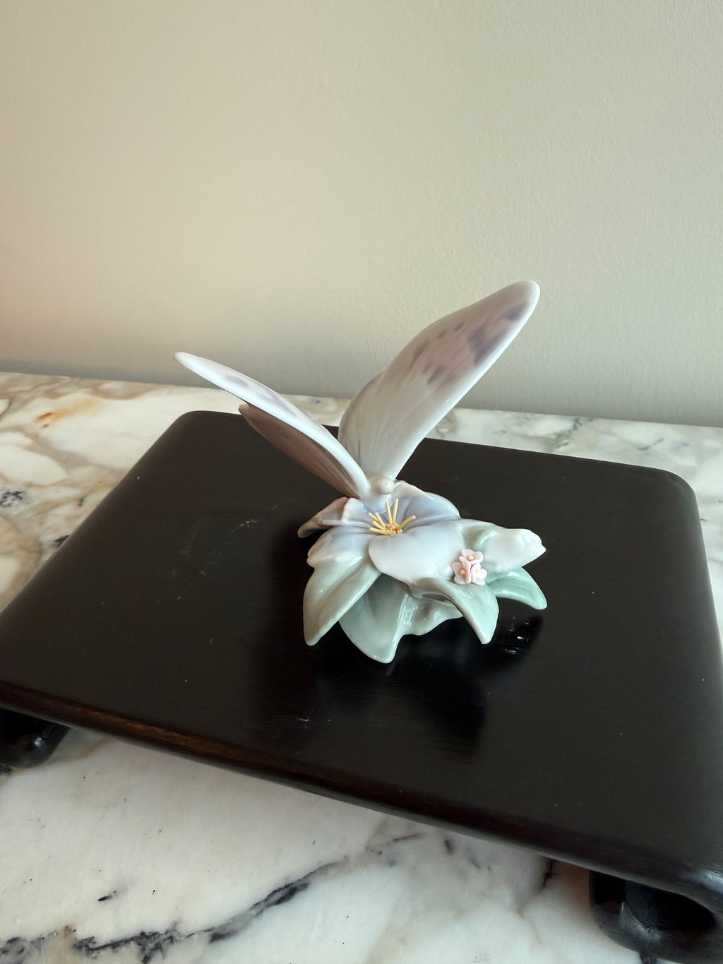 Lladro "Refreshing Pause" Butterfly Figurine