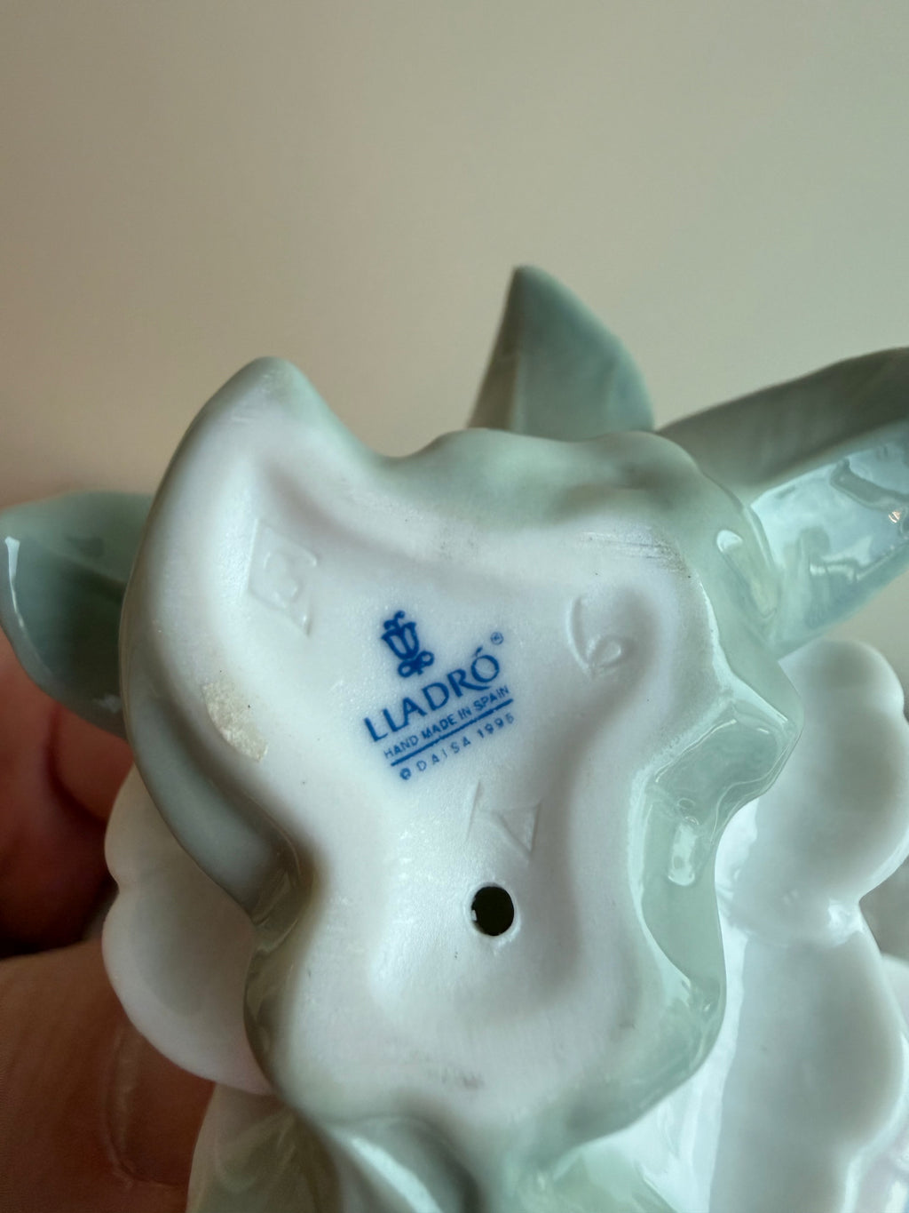 Lladro "Refreshing Pause" Butterfly Figurine