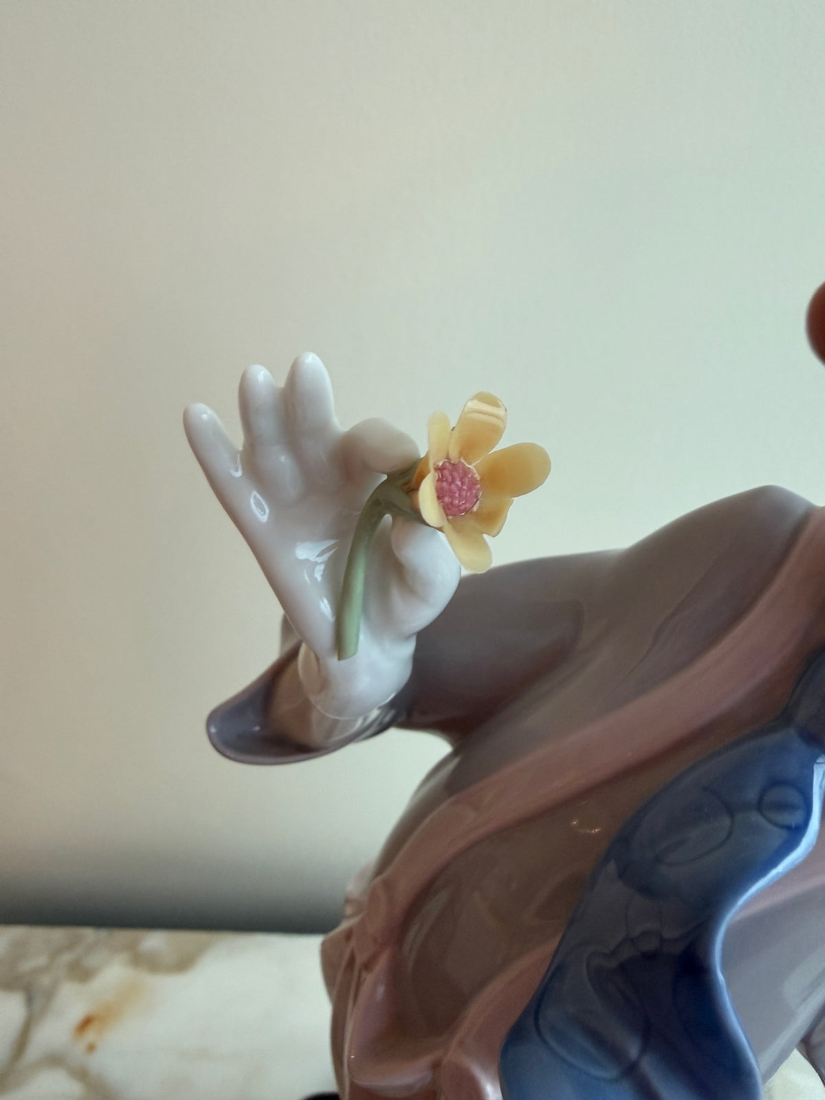 Lladro "A Mile of Style" Figurine