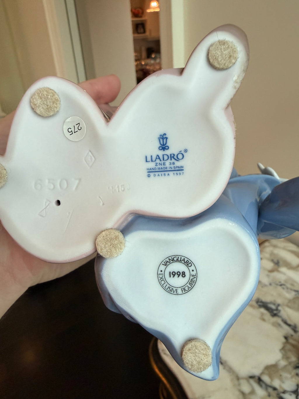 Lladro "A Mile of Style" Figurine
