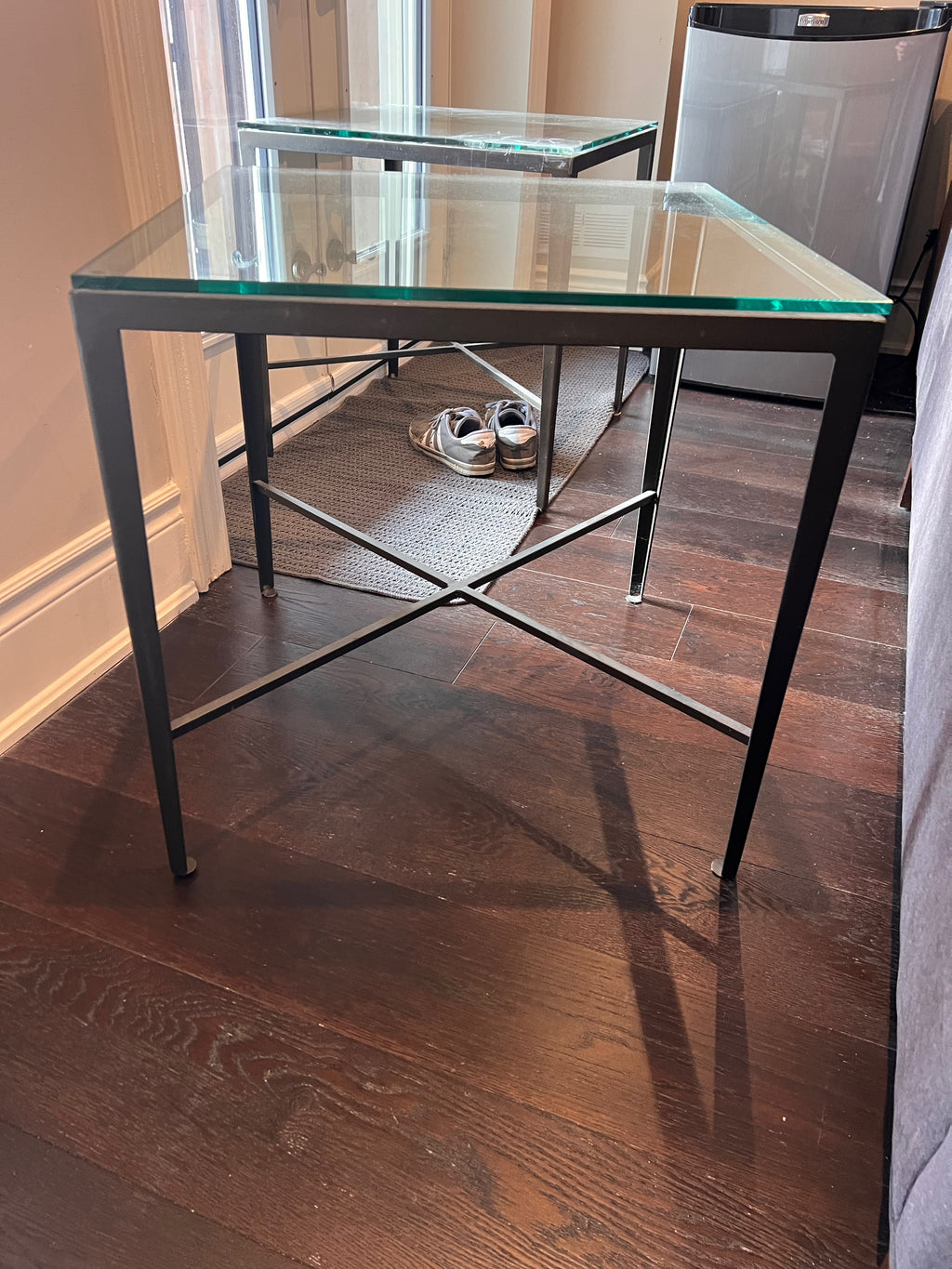 Single Glass Top Metal Base Side Table