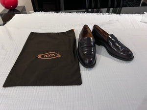 Women's Tod's Brown Leather Loafers, Size 37.5 (*retail $600)