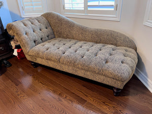 Beige Tufted Chaise Lounger