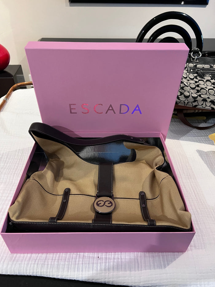 BRAND NEW Women s Escada Sport Hobo Handbag Sell My Stuff Canada