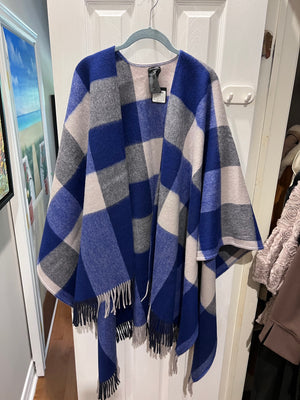 BRAND NEW Club Monaco 100% Wool Daylina Wrap (*retail $389)