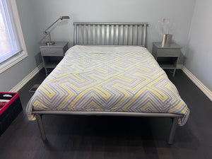 Amisco Newton Queen Bed