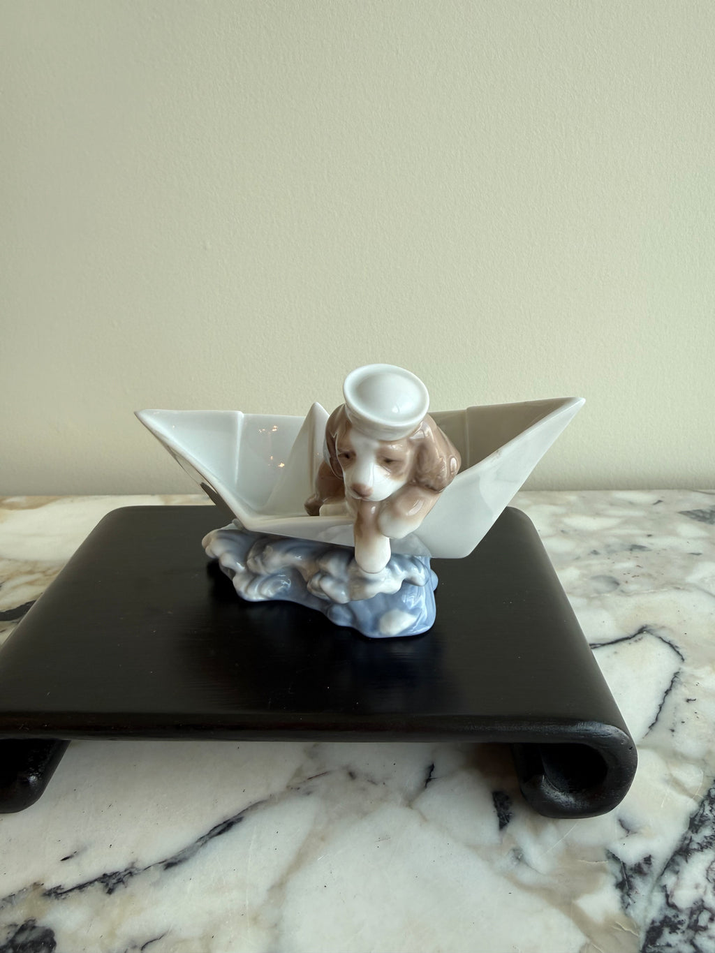 Lladro "Little Stowaway" Figurine