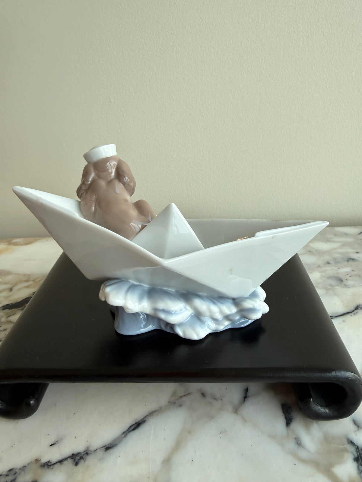 Lladro "Little Stowaway" Figurine