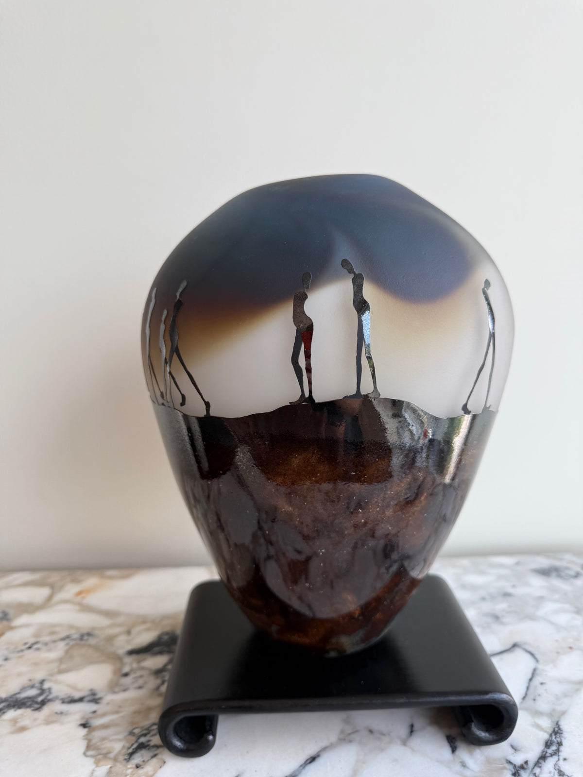Catherine Hibbits (Canadian, b.1974) 'Journey' Cameo Glass Vase, 2019