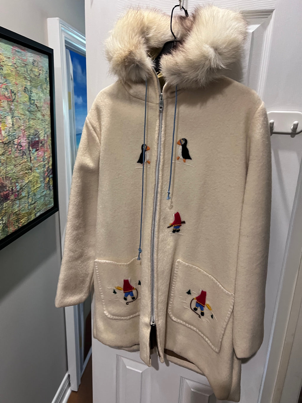 Inuit Felt Parka, with Embroidered Figures, from Labrador (Size M/L)