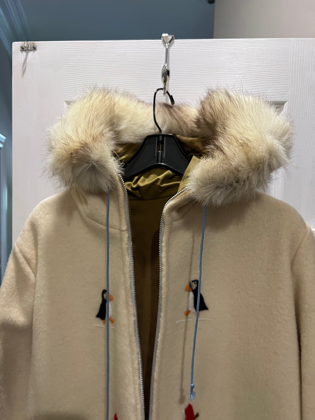 Inuit Felt Parka, with Embroidered Figures, from Labrador (Size M/L)