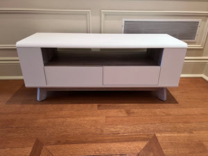 Structube Chelsa White Media Unit