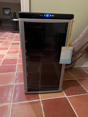 Danby DWC356BLP 35 Bottle Wine Cooler, LIKE NEW