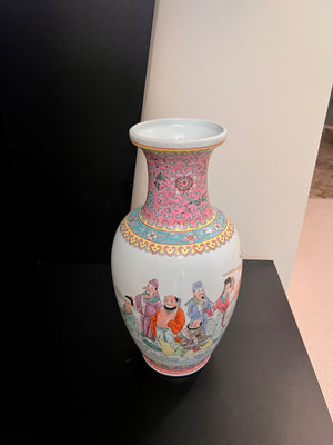 Small Chinese Famille Rose Porcelain Vase