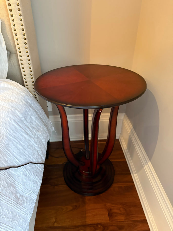 Bombay Company Round Accent Table