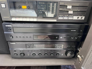Yamaha Natural Sound Compact Disc Player CDC-697