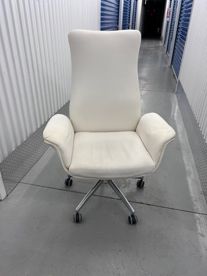 Belnick White Leather Office Chair (*2 Available)