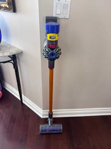 Dyson Cyclone V10 Cordless Vacuum