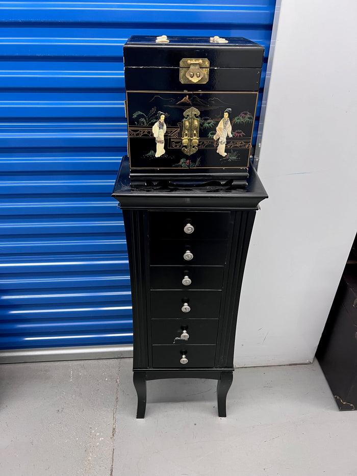 2 Jewellery Cabinets Lot