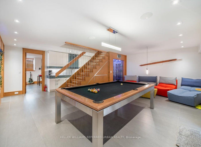 Canada Billiard & Bowling Inc. "La Condo Dining Series" Pool Table