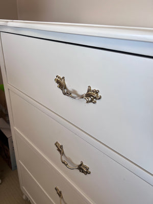 French Provincial White 4 Drawer Dresser