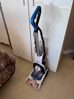 Hoover PowerDash Pet Compact Carpet Cleaner