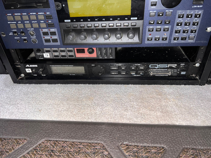Alesis QSR 64 Voice Expandable Synthesizer Module, Rack Mount