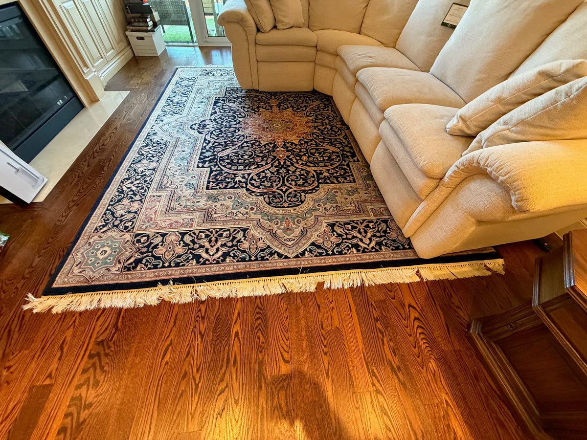 Ethan Allen 'Kirman-212' Blue/Beige 100% Wool Handwoven Rug- 8x10ft