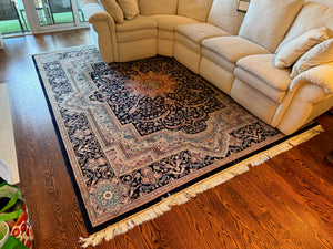 Ethan Allen 'Kirman-212' Blue/Beige 100% Wool Handwoven Rug- 8x10ft