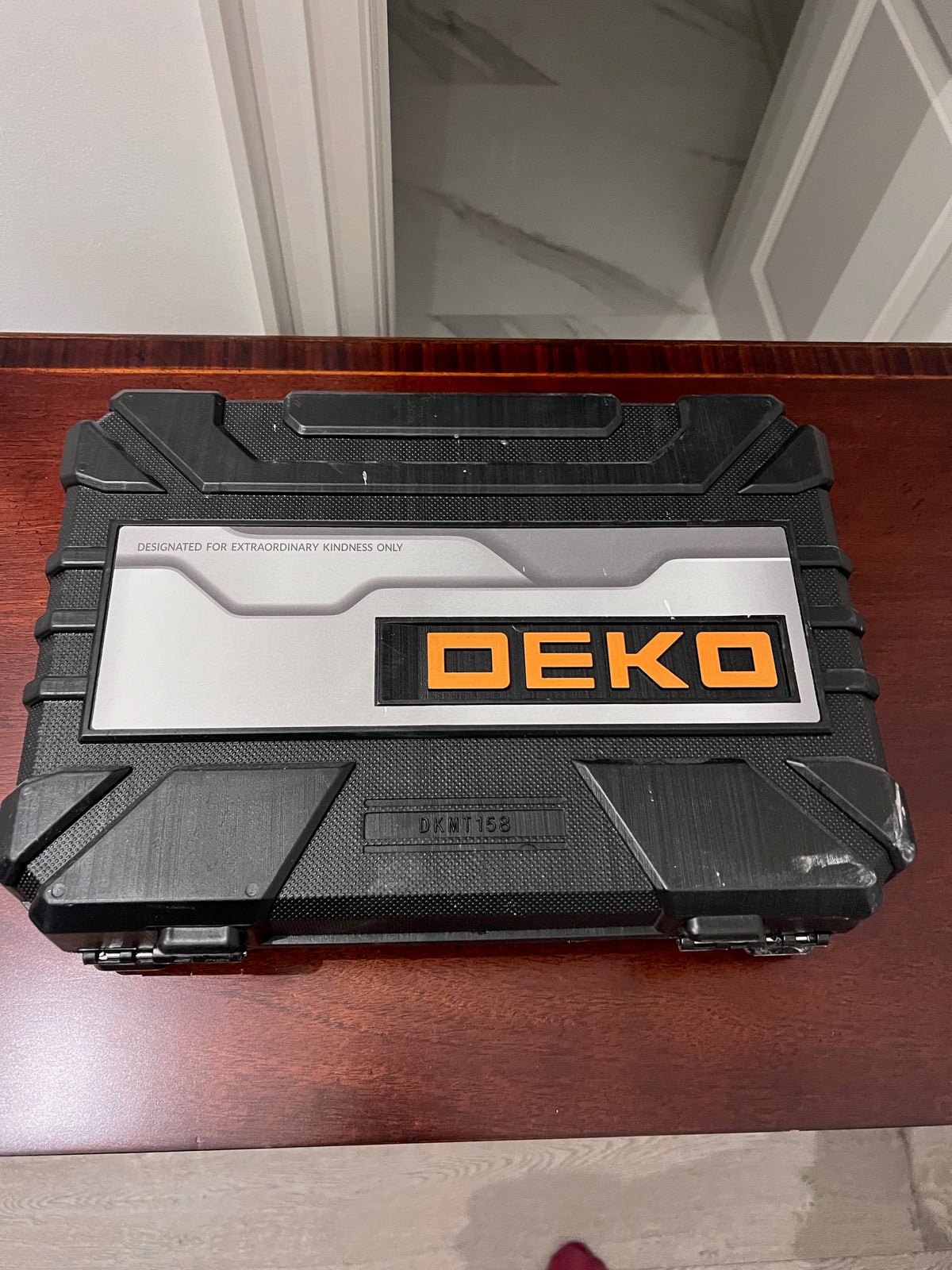 DEKOPRO 158 Pieces Tool Set (*retail $80)