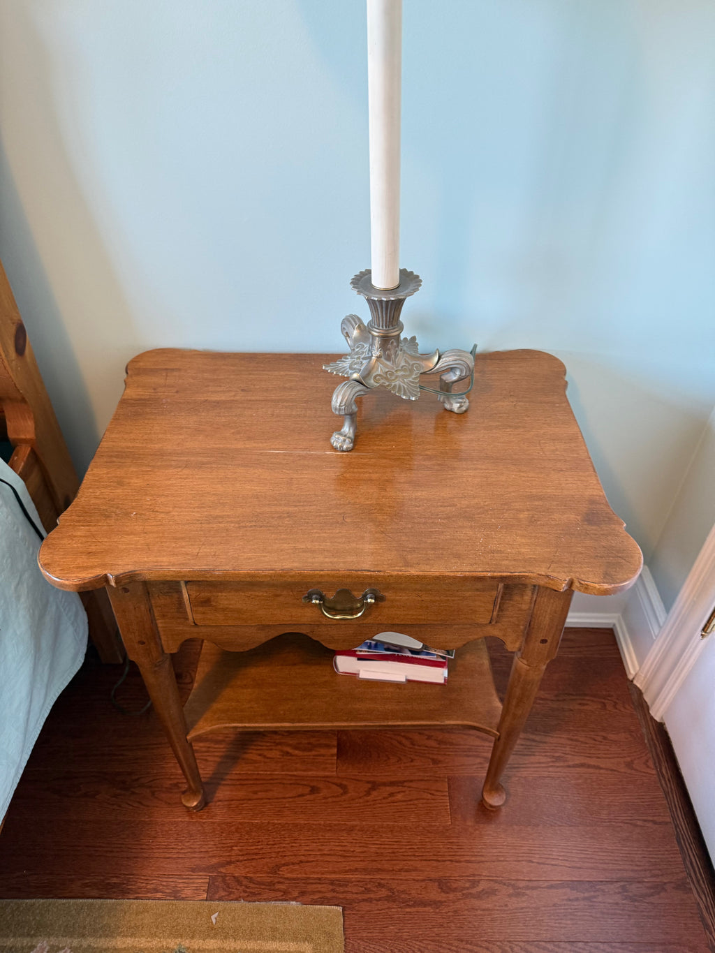 Ethan Allen 'Circa 1776 Collection' Side Table