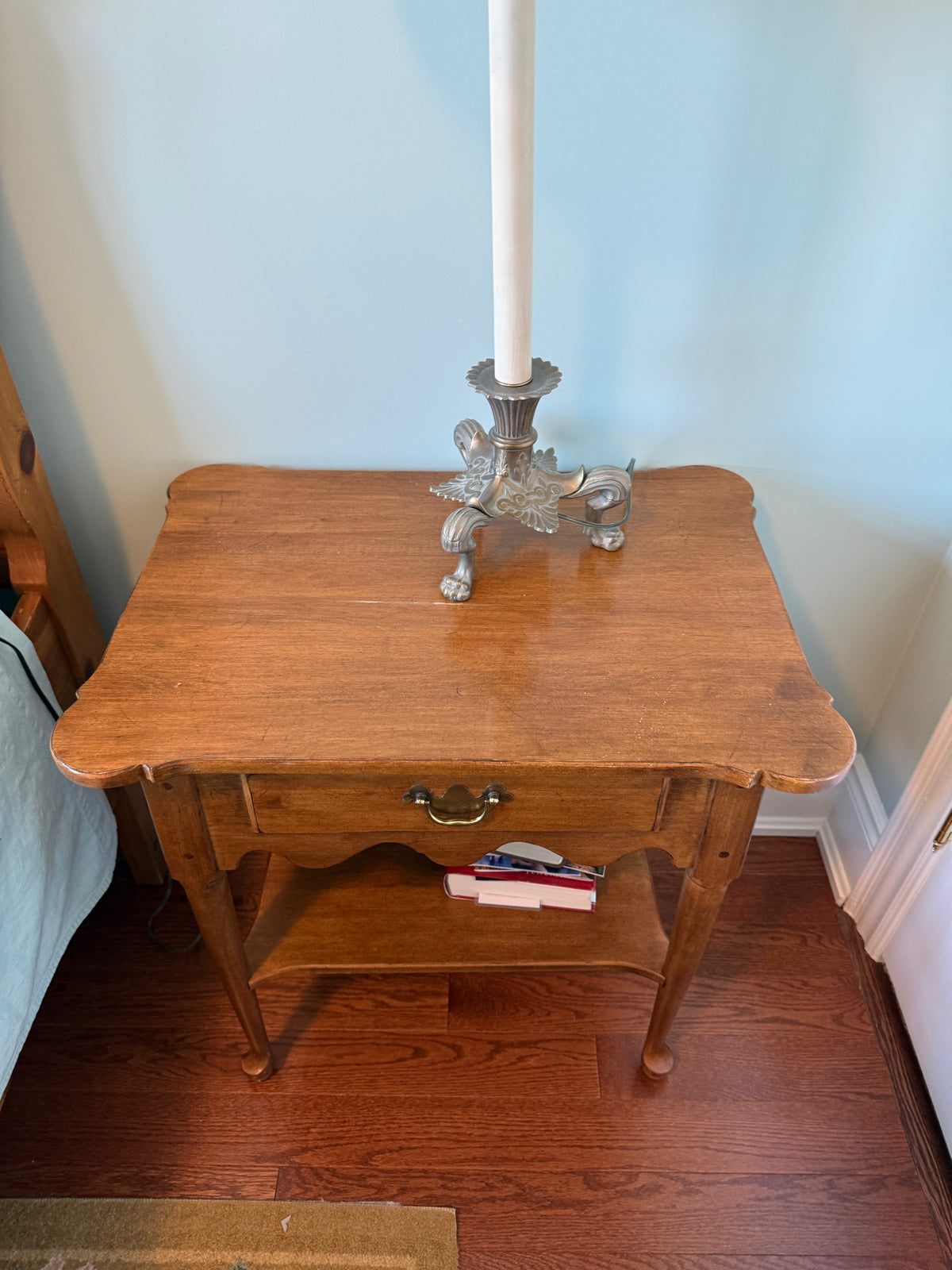 Ethan Allen 'Circa 1776 Collection' Side Table