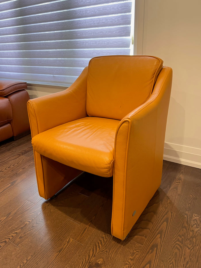 Himolla Munich 7084 Leather Club Chair, Made in Germany (*retail $1,300)