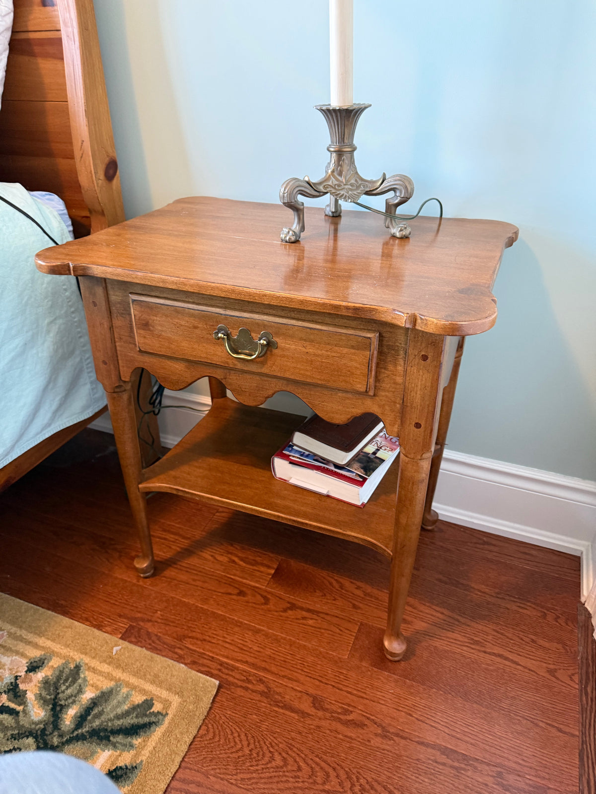 Ethan Allen 'Circa 1776 Collection' Side Table