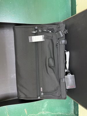 BRAND NEW Tumi Tri-Fold Carry-On Garment Bag (Retail $975)