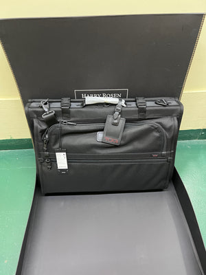 BRAND NEW Tumi Tri-Fold Carry-On Garment Bag (Retail $975)