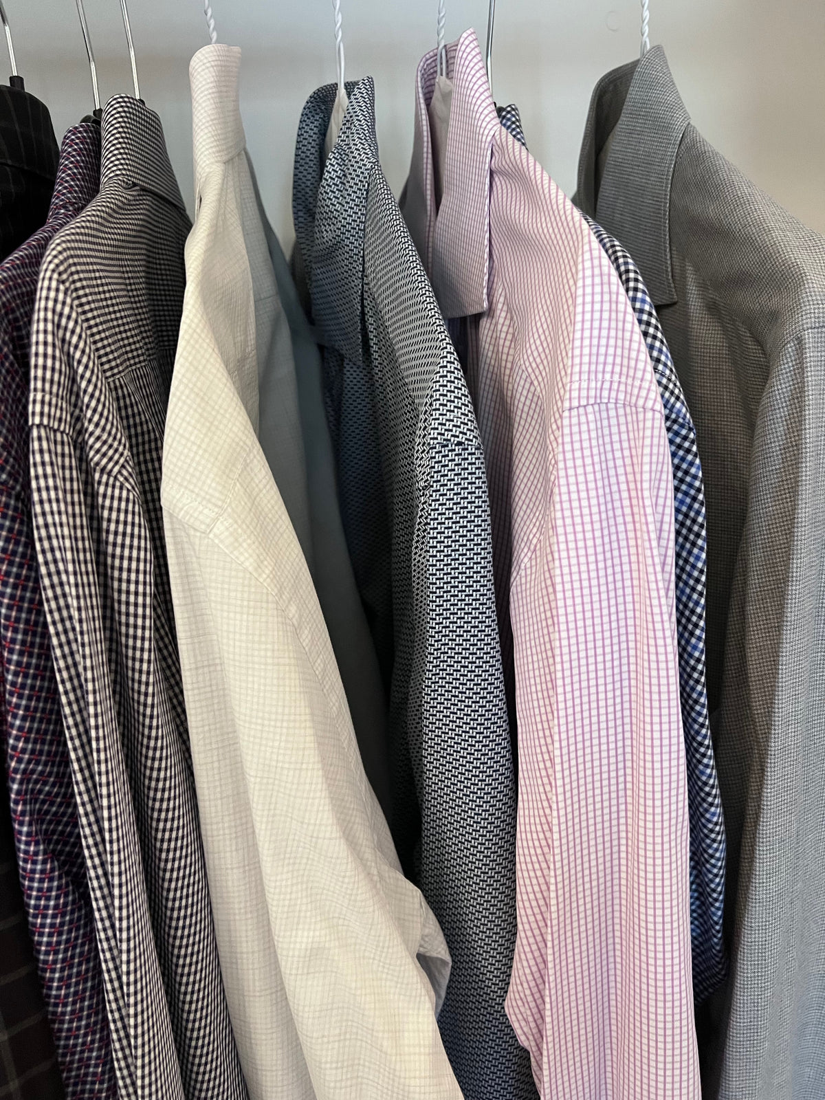 11 Men's Ermenegildo Zegna Shirts, Size Large (41, 16")