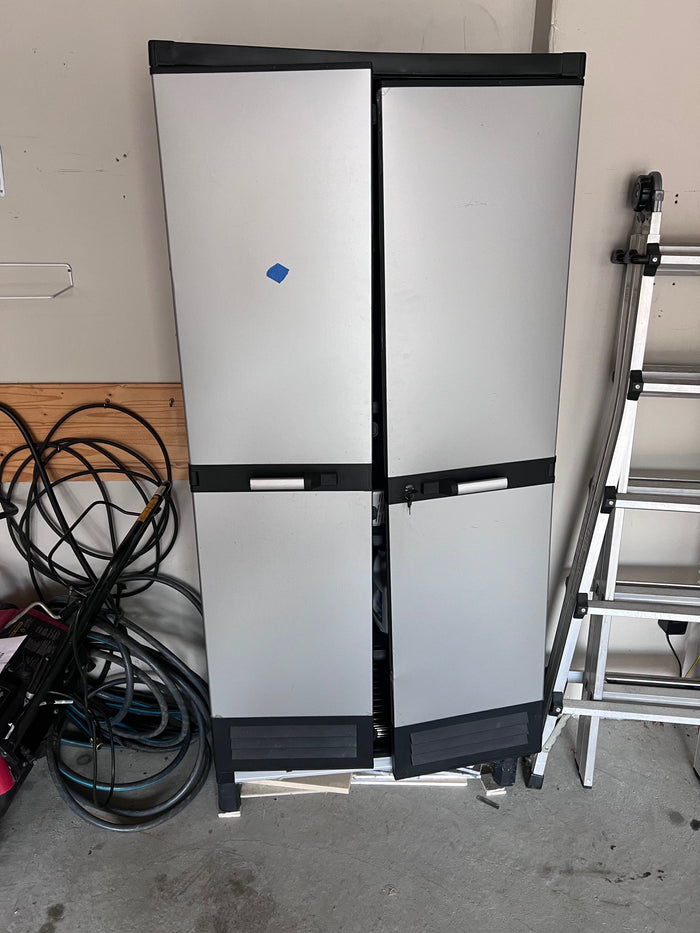 Plastic Storage Cabinet