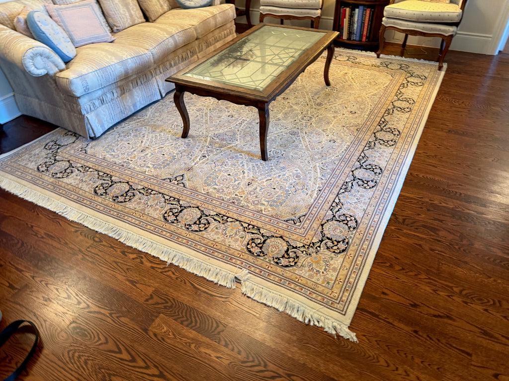 Hand-Knotted 100% Wool Indian Rug- 8x8ft