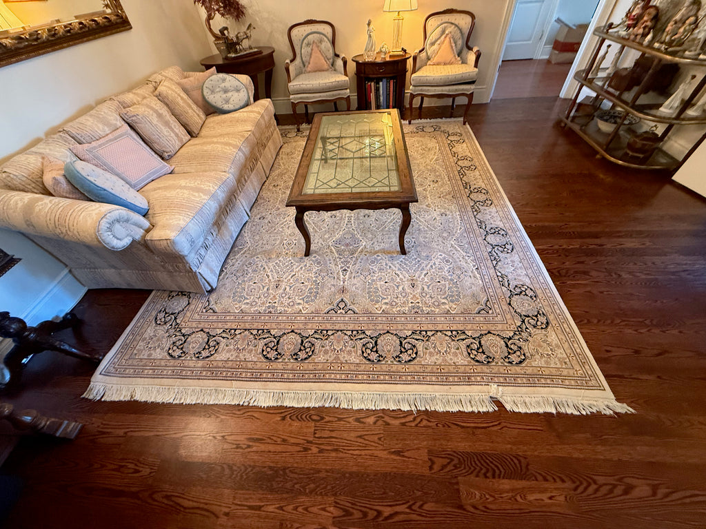 Hand-Knotted 100% Wool Indian Rug- 8x8ft