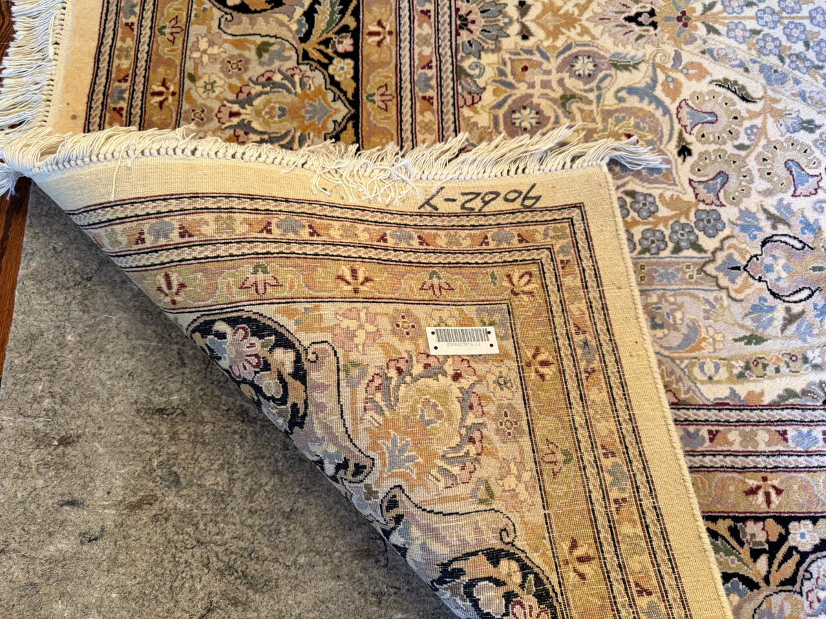 Hand-Knotted 100% Wool Indian Rug- 8x8ft