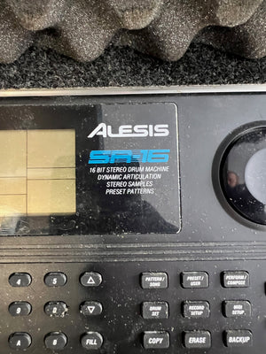 Alesis SR-16, 16 Bit Stereo Drum Machine