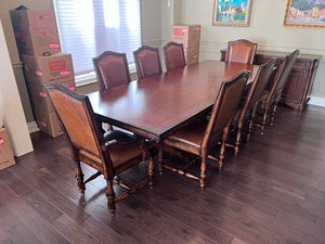 Seven Seas By Hooker Furniture Dining Table + 8 Chairs