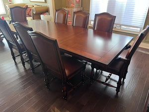 Seven Seas By Hooker Furniture Dining Table + 8 Chairs